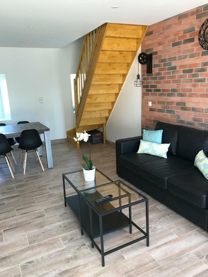 Vakantiehuis 5 Pers Avec 2h Espace Bien-etre Privatise Inclus Dans Le Prix De La Nuit 80m2 De Detente Équilly