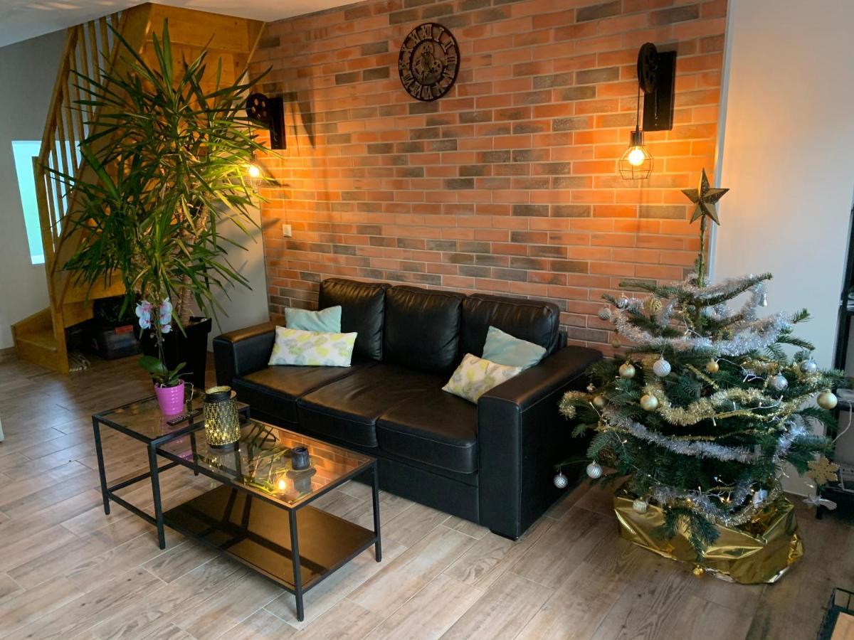 Vakantiehuis 5 Pers Avec 2h Espace Bien-etre Privatise Inclus Dans Le Prix De La Nuit 80m2 De Detente Équilly